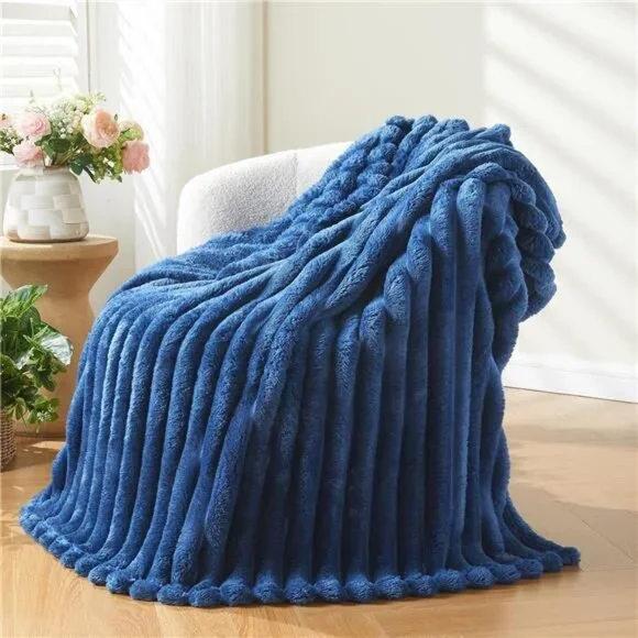 Super Soft Throw Blanket Navy Premium Silky Flannel Fleece 3D Ribbed 50"x60" - Picture 1 of 6